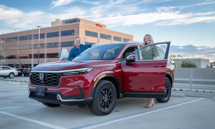 Red 2024 Honda CRV parked in Salt Lake City Higgins Body and Paint